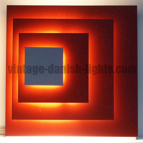Hillebrand wall light